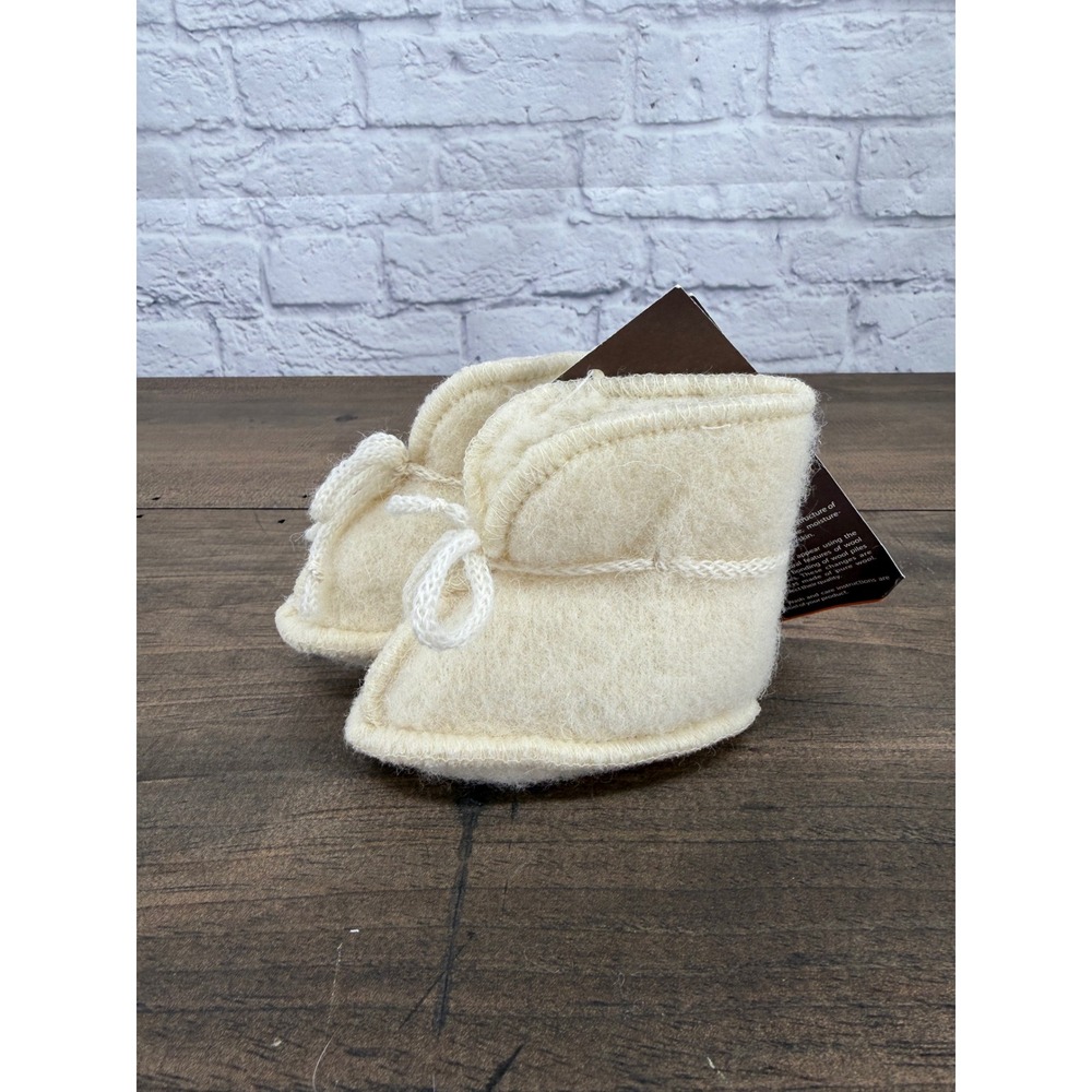 Flokati Baby Wool Slippers Booties Cream 100% Wool Soft Cozy Minimalist Organic